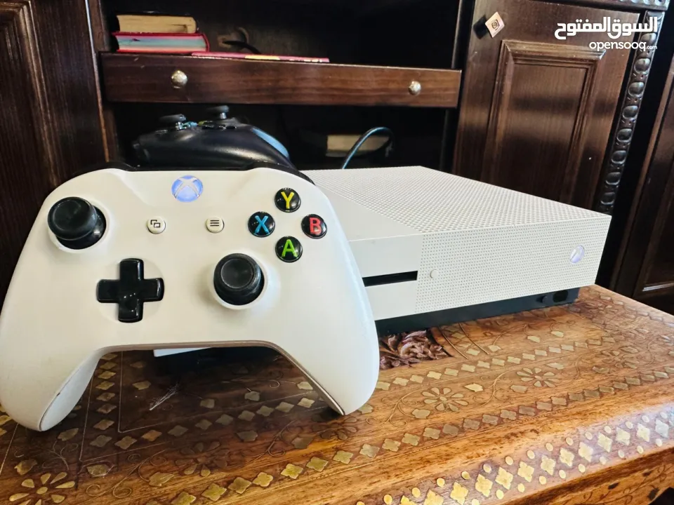 Xbox One S اكس بوكس ون اس