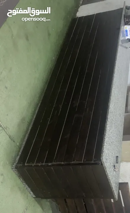 بار للبيع شايش وخشب