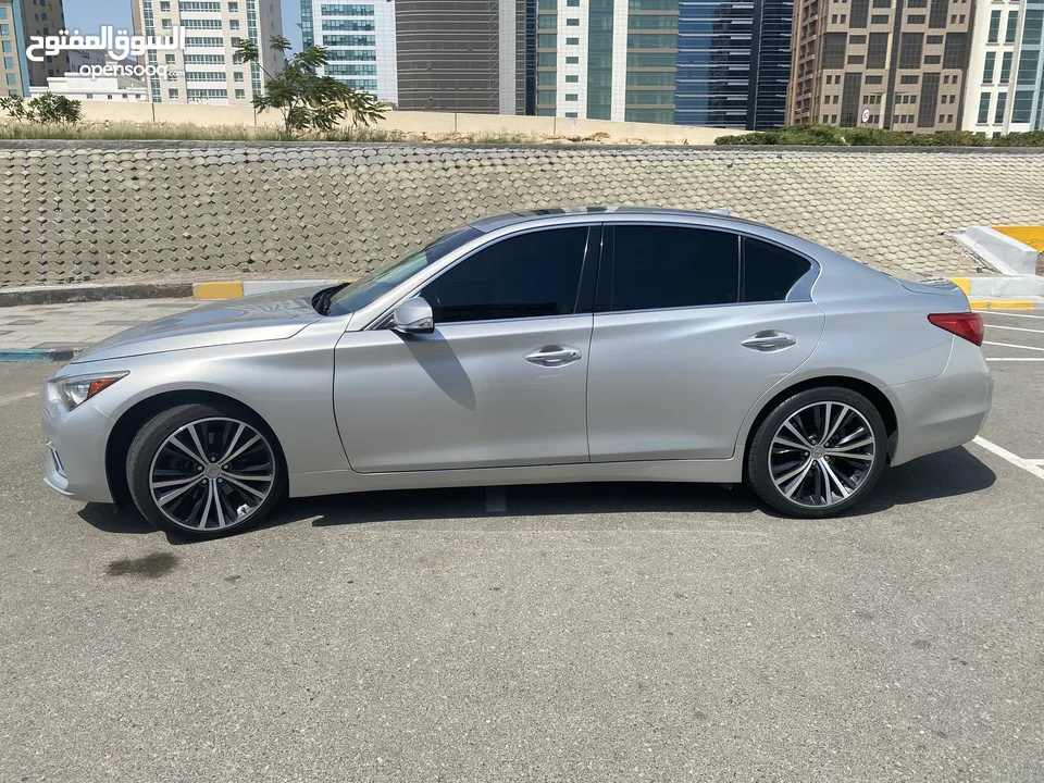 2015 INFINITI Q50 – LIKE NEW, READY TO OWN!  2015 INFINITI Q50 – كأنها جديدة، جاهزة للتملك!