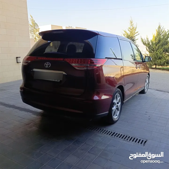 تويوتا بريفيا للبيع
