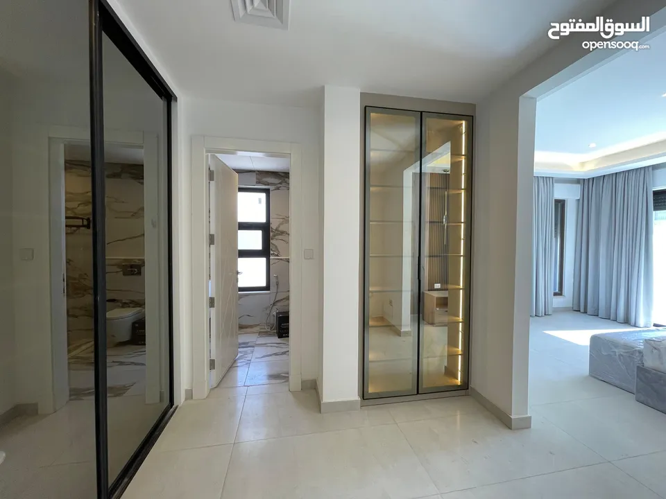 Fully furnished villa for rent in Abdoun  ( Property 38332 )-174796325