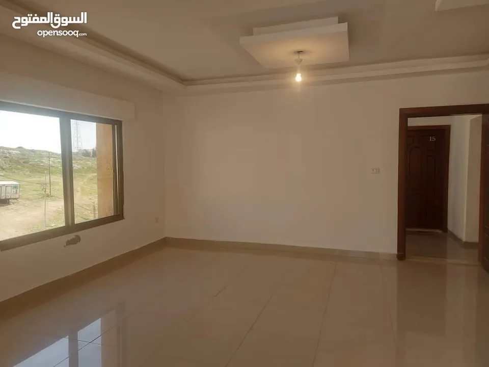 شقة للبيع 130 متر بالاقساط في عمان . طبربور.  الخزنة   شقة للبيع  المساحة 130 متر  الطابق الثالث ( ا