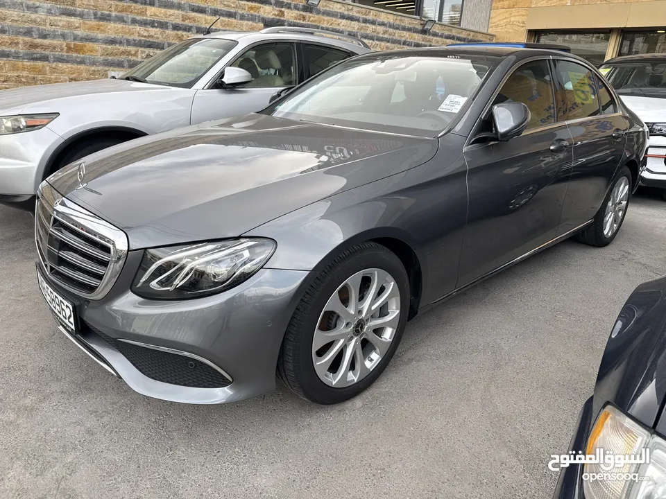 Mercedes E200 4matic 2019 بنزين