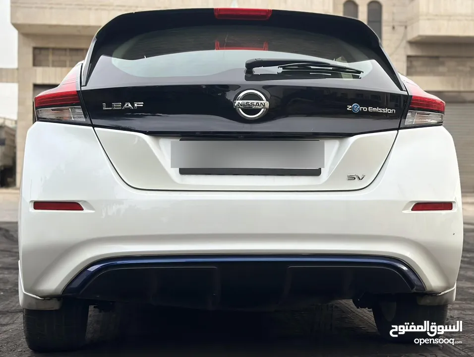 Nissan leaf sv I نيسان ليف sv