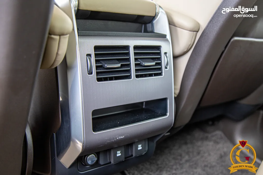Range Rover Sport 2021 Hse Plug in hybrid  Black edition    السيارة وارد المانيا