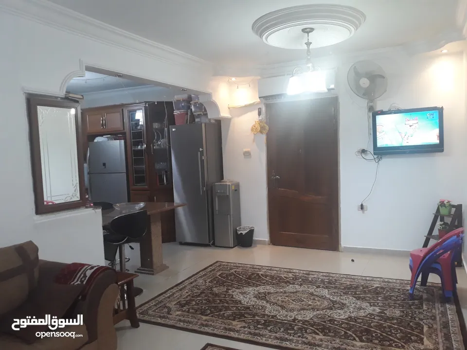 شقه للبيع اربد دوار العيادات