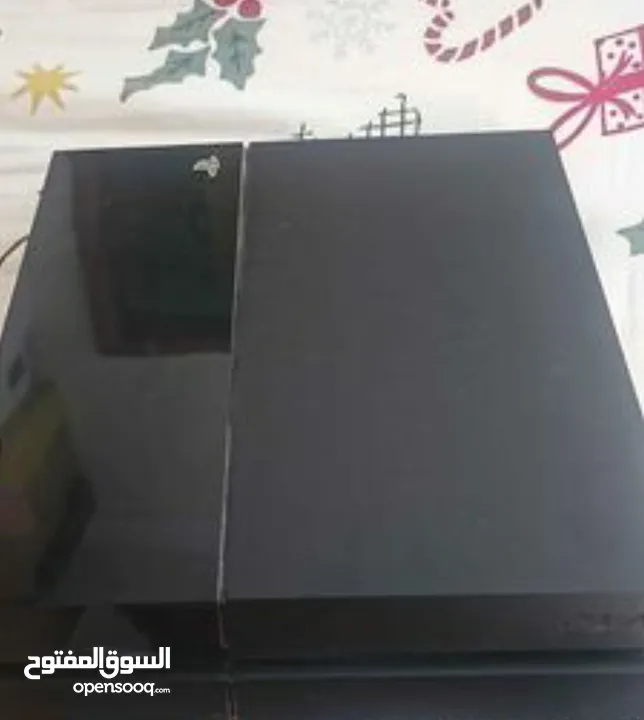 ps4 for sale urgently  2 controller  whit 5 games all cables