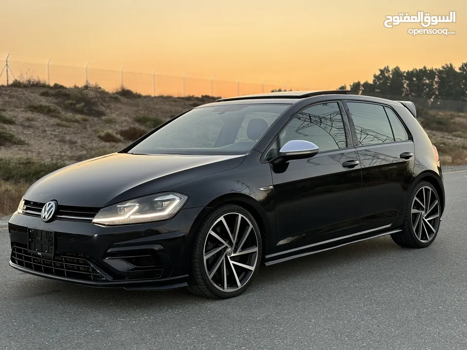 VOLKSWAGEN GOLF R—2018–GCC—FREE ACCIDENT—ORIGINAL PAINT—EXCELLENT CONDITION