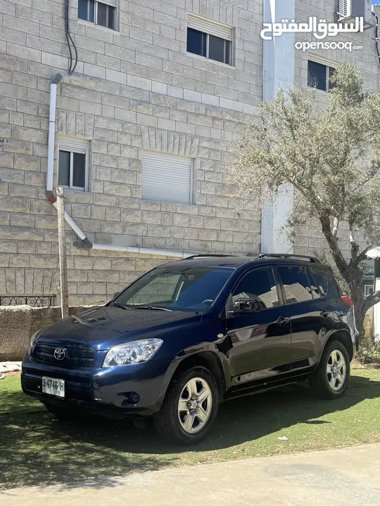 تيوتا راف 4