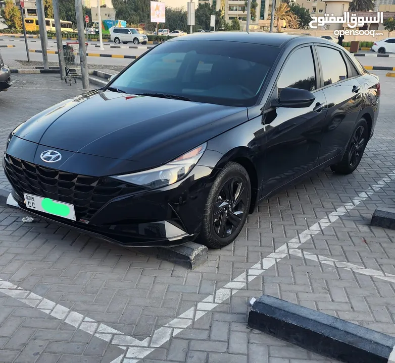 Hyundai elantra 2022 low millage 22,900