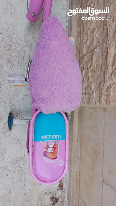 بسكاليت بناتي لون زهر  شبه جديد
