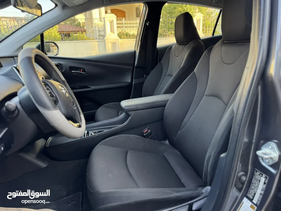 تويوتا بريوس 2020    بحالة الوكالة  فحص كامل كرت ابيض بدون ملاحظات
