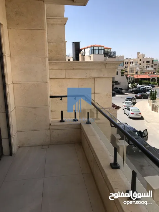 شقة طابقية فاخرة للبيع في الجندويل طابق اول 235م تشطيب سوبر ديلوكس لم تسكن