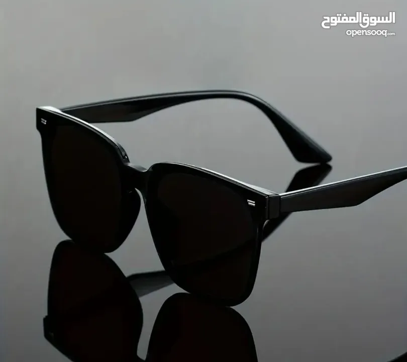 لا يوجد نظارة في هذا الاعلان سعرها يزيد عن 40 شيكل  بس ابعت صورة النظارة وانا بعطيك سعرها مبشارة