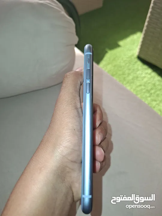 ايفون XR بحاله ممتازه فقط مغير بطاريه نوعيه نضيف و الك الخيار للبدل على ايفون 12ميني مع دفع فرقيه