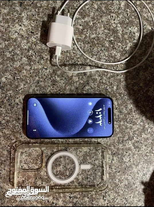 ايفون 14 برو ماكس مشفر eSIM مغير شاشه مش اصليه مغير باك الجهاز مشاءالله عليه ولا شخط