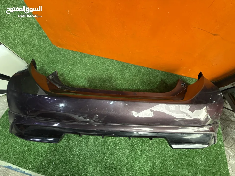 طمبون خلفي بريوس سي 2012-2014  اصلي معدل مستعمل بحالة جيده موضوح بصور  Toyota Prius c 2012-2015