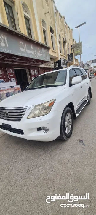 جيب لكزس LX570 موديل 2010 بسعر خيالي عرطه