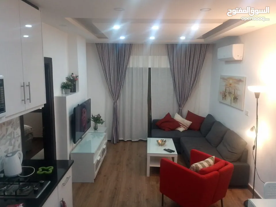 A studio for rent, furnished with luxury furniture, in the Umm Al-Summaq area, behind Mecca Mall