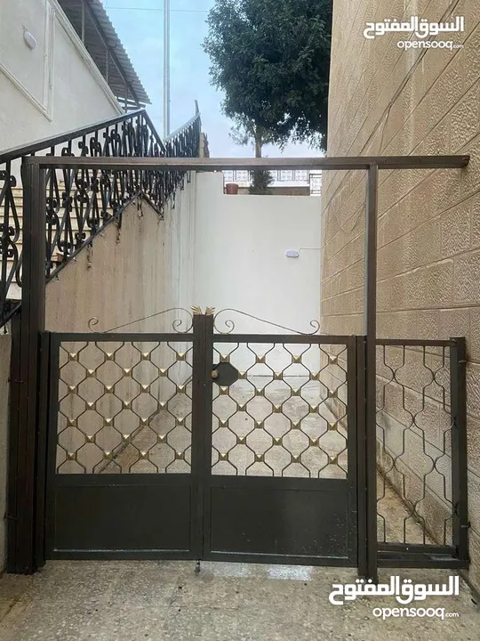 شميساني قرب حديقة الطيور و مستشفى الشميساني غرفة و صاله مفروش
