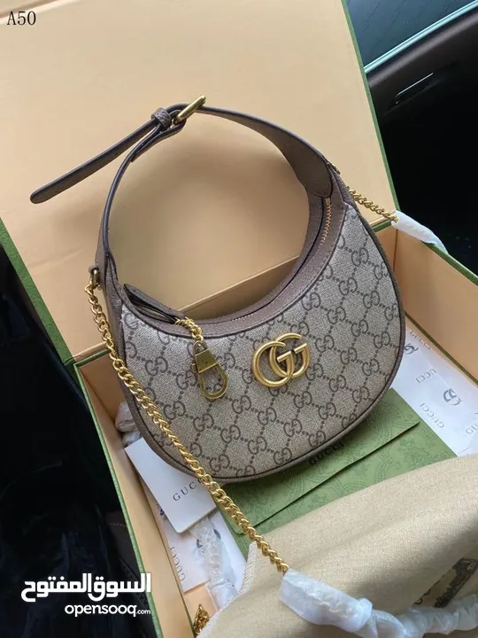 شنط ماركات عالمية