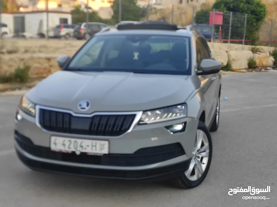 سكودا كاروك فل اضافات للبيع بسعر مغري ع الكاش