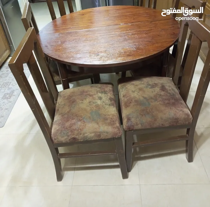 طاولة سفره
