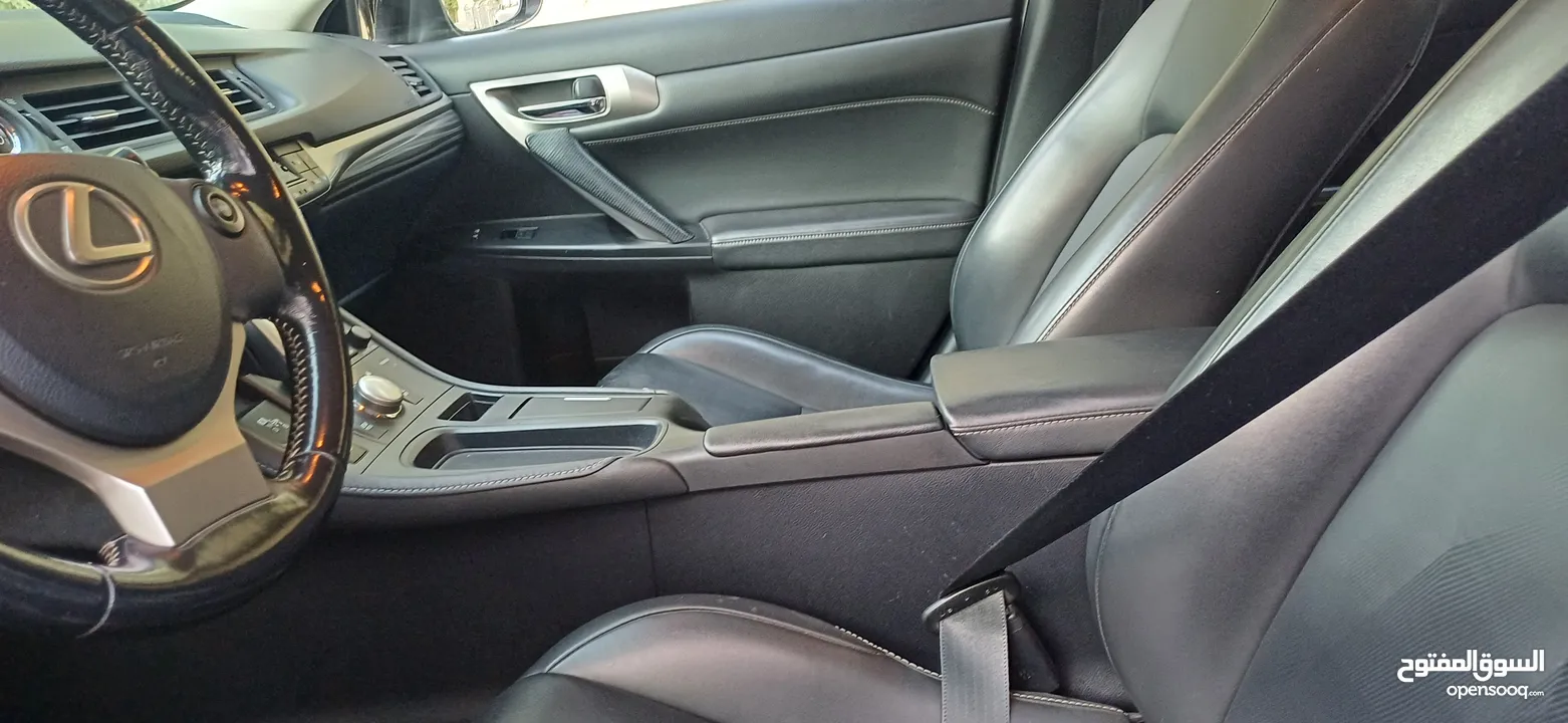 lexus ct200 2016