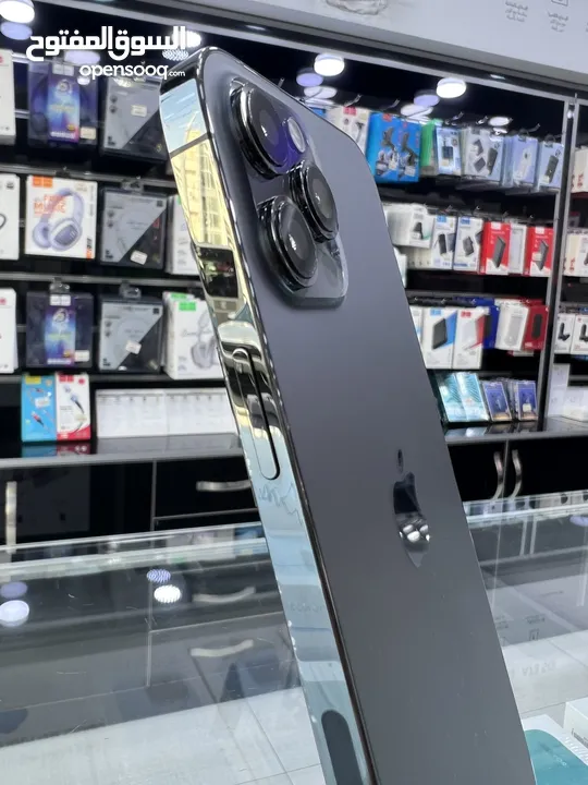 iPhone 12 Pro Max (128 GB) ايفون 12 برو  ماكس مستعمل بحالة ممتازة غير مفتوح او مصلح نهائيا كفالة محل