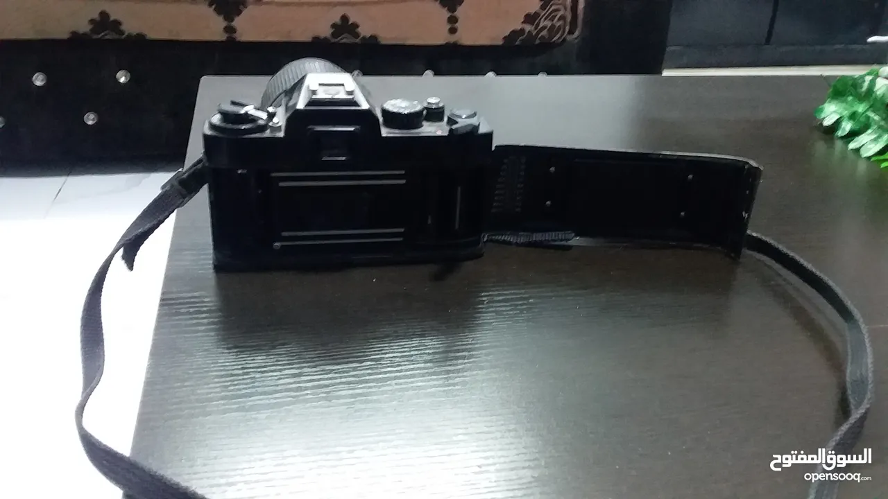 كاميرا قديمه كلاسيك تنفع ل الزينه نوع RICOH للبييع