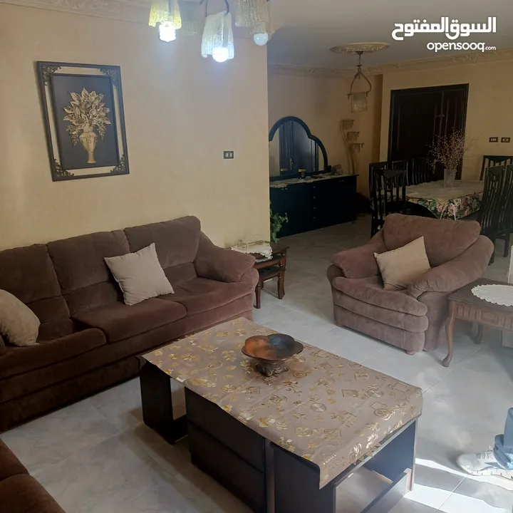 شقة مفروشة للايجار في شارع المدينه 3 نوم 400