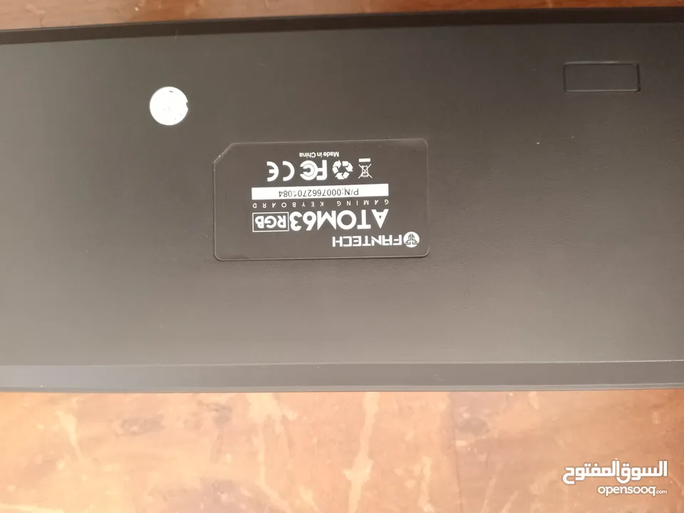 لوحة مفاتيح ميكانيكيه من شركة فانتك MK859 ATOM63 RGB سعر 15 دينار قابل للتفاوض للجادين فقط