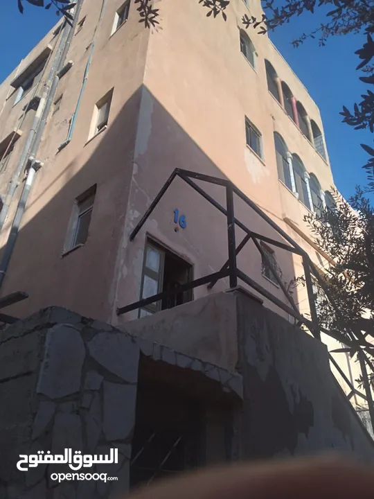 عمارة سكنية للبيع