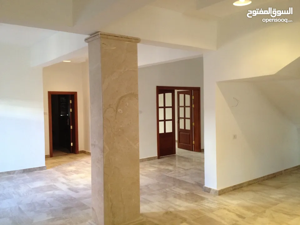 only non libyans) A great 2 floor house in ben ashur)