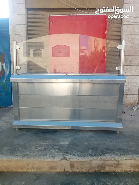 ثلاجه عرض متر ونص