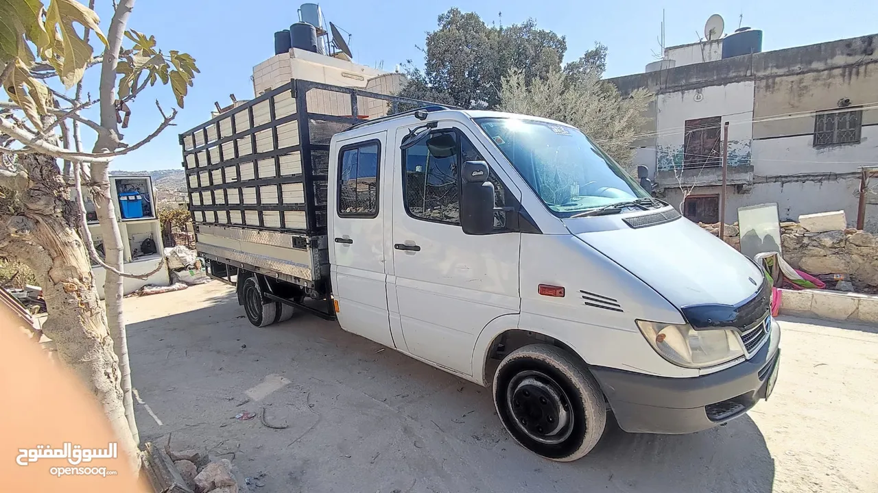 مرسيدس 416 موديل 2001