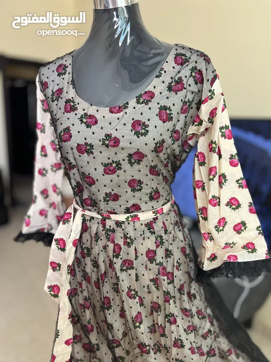 فستان ديزاين تراثي جديد للبيع