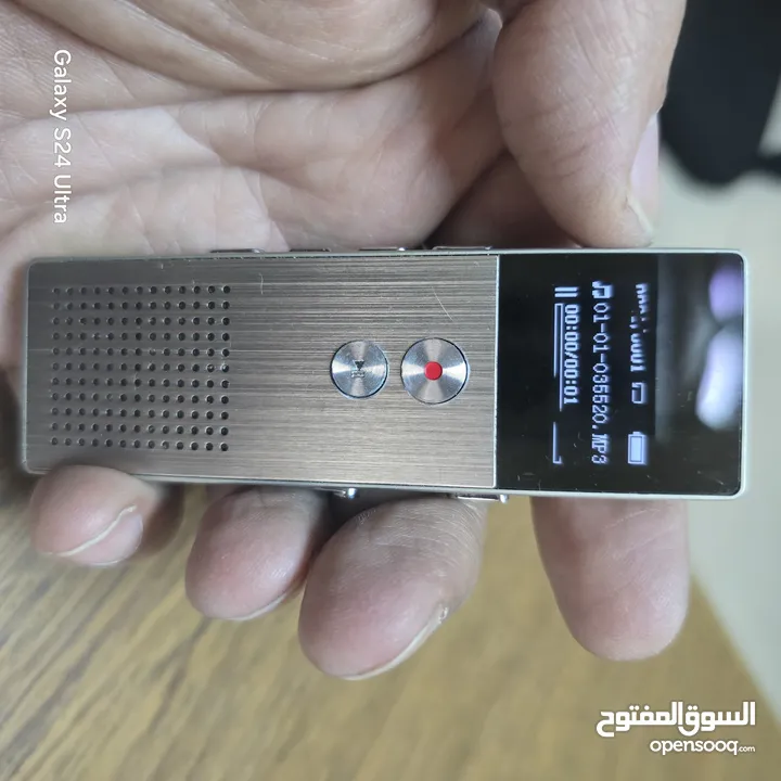 جهاز تسجيل صغير