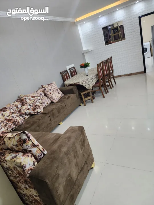 شقة مفروشة للآجار رفيديا الشارع الرئيسي بجانب مطعم كان ياماكان