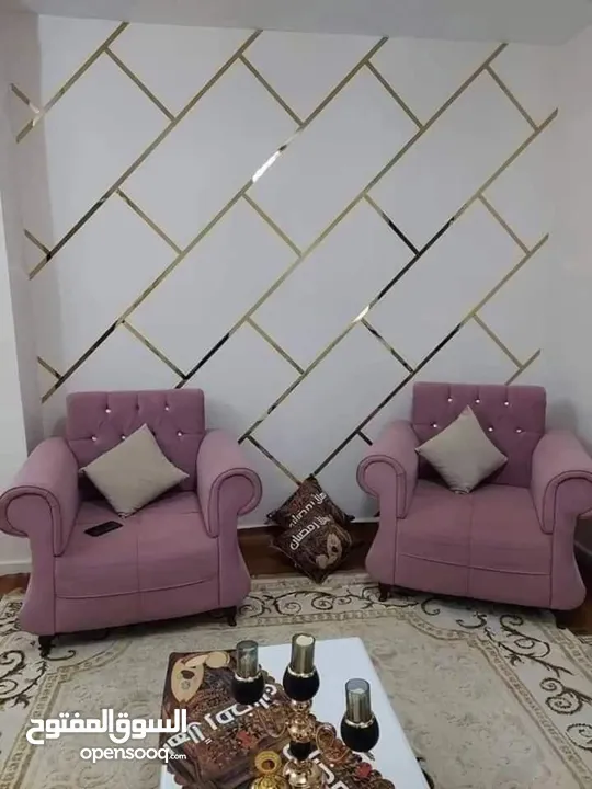 رول لاصق ذهبي او فضي ديكوري للارضيات و الحائط و الجدران ديكور شريط  لاصق منه وفيه للديكور طول 50 متر