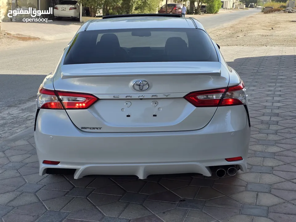 Toyota camry Sports 2020 V4 GCC  price 79,000 A