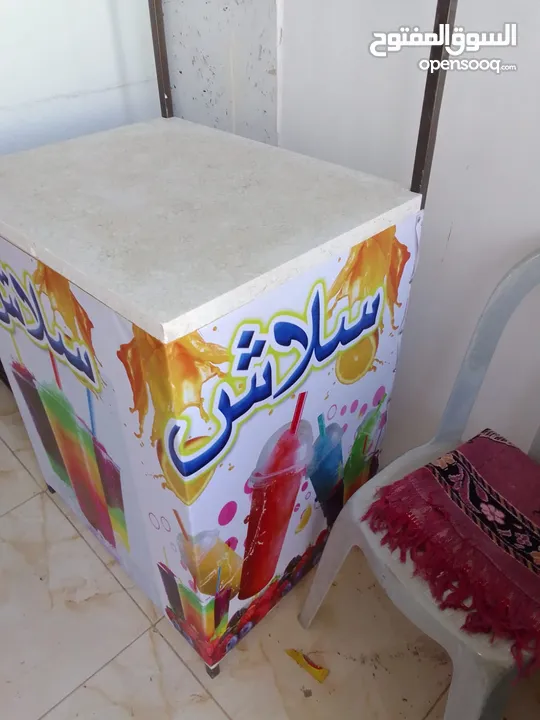 طاولة شلاش أو عصير تفصيل جديد مع رخامه