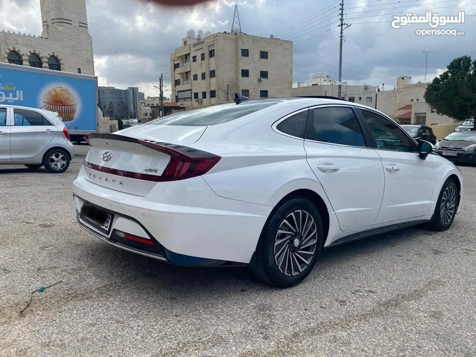 سوناتا 2024 للأيجار اليومي والأسبوعي والشهري