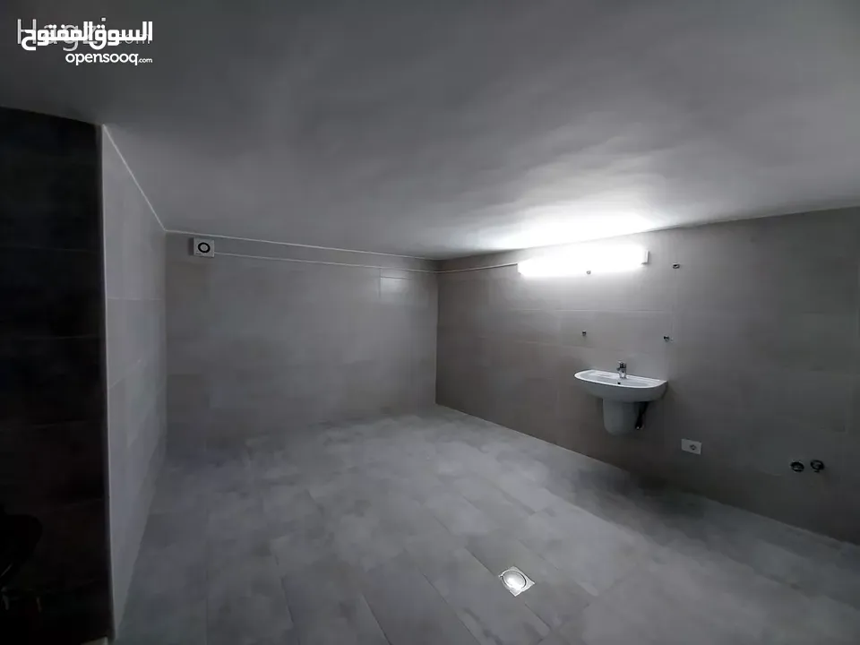 شقه للبيع في منطقه مرج الحمام قرب صيدليه طريق المطار  ( Property ID : 33916 )