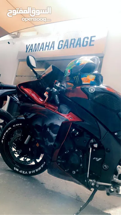 للبيع او للبدل على سيارة  yamaha R1