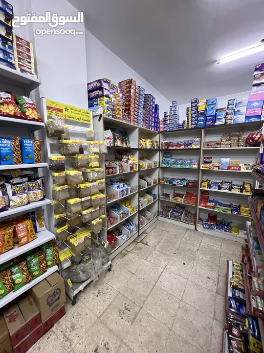 سوبر ماركت  دكان ثلاث مخازن مجهز بالكامل