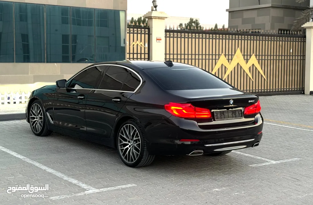 BMW 540I Luxury Line 2018