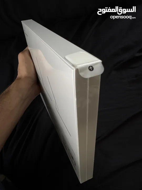 للبيع او البدل ماجك كيبورد جديد مختوم iPad Magic  Keyboard 11 inch