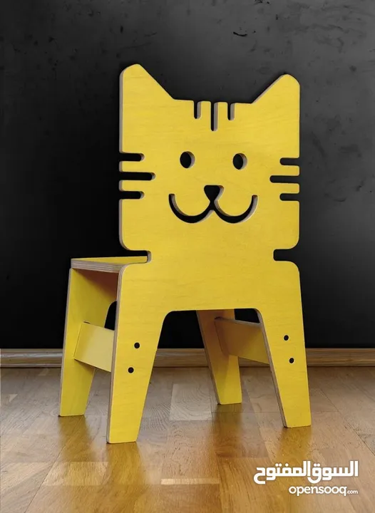 مقاعد اطفال خشبية مناسب جدا للحضانات والمنازل ورياض الأطفال