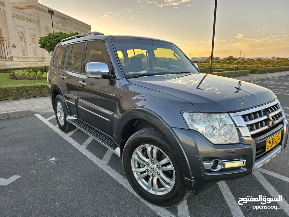 mitsubishi pajero Full options 2016